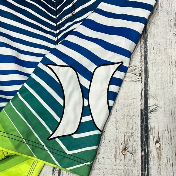 Hurley Board Shorts Multi Color Surfing Surfer Beach Summer Swim Trunks Shorts - Picture 3 of 6